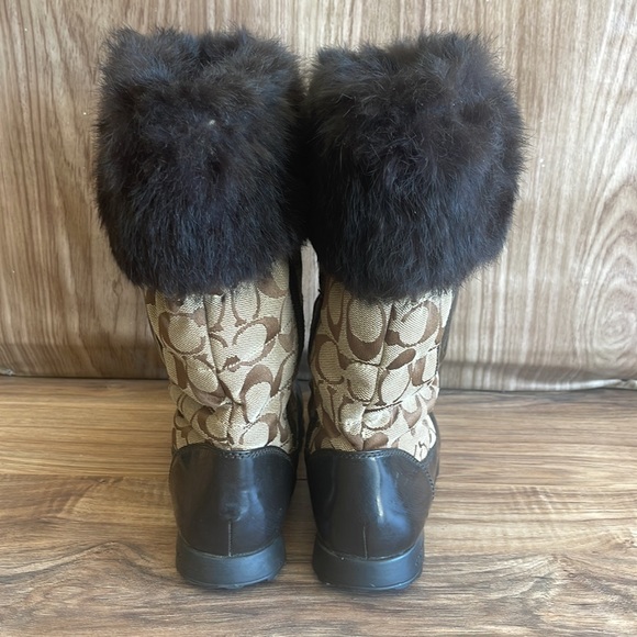 Pre-owned Coach Women Size 7B Joyous Signature Brown Fur Cuff Winter Boots - Picture 3 of 11